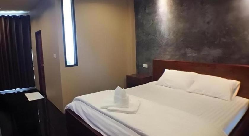 The Infinite Resort Nakhon Sawan Eksteriør billede